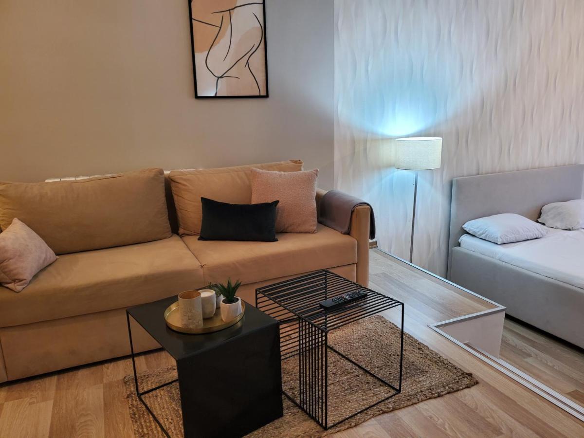 Apartmán Sleep And Drive Premium SJJ Exteriér fotografie